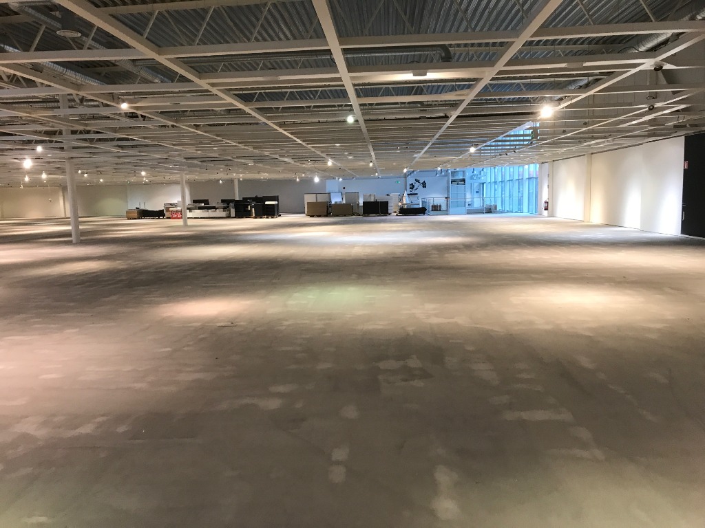 Färdig Café skyltning monterad